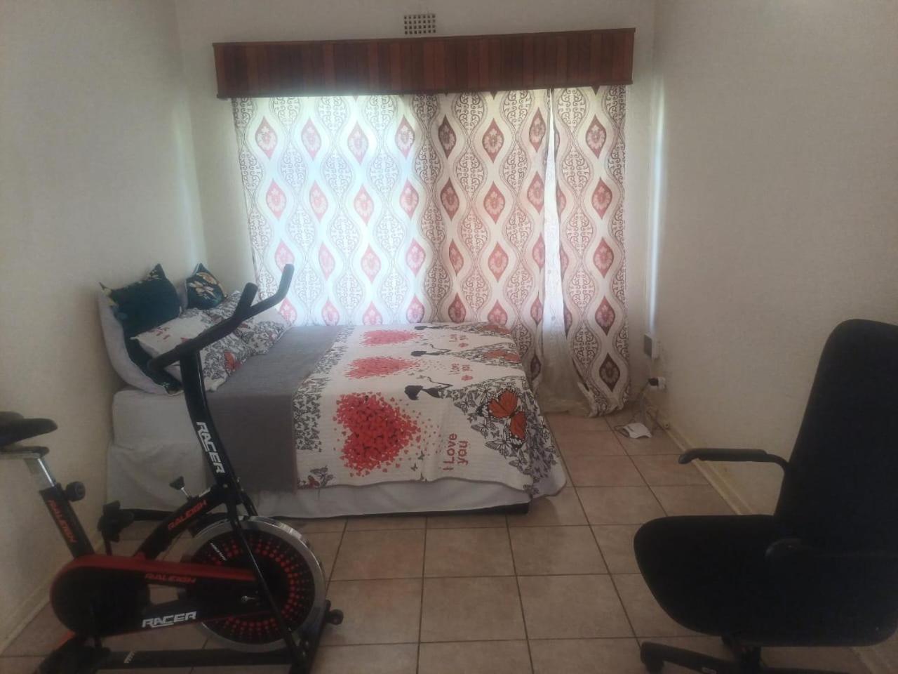 Kempton Park Lodge Birch Acres كمبتون بارك المظهر الخارجي الصورة